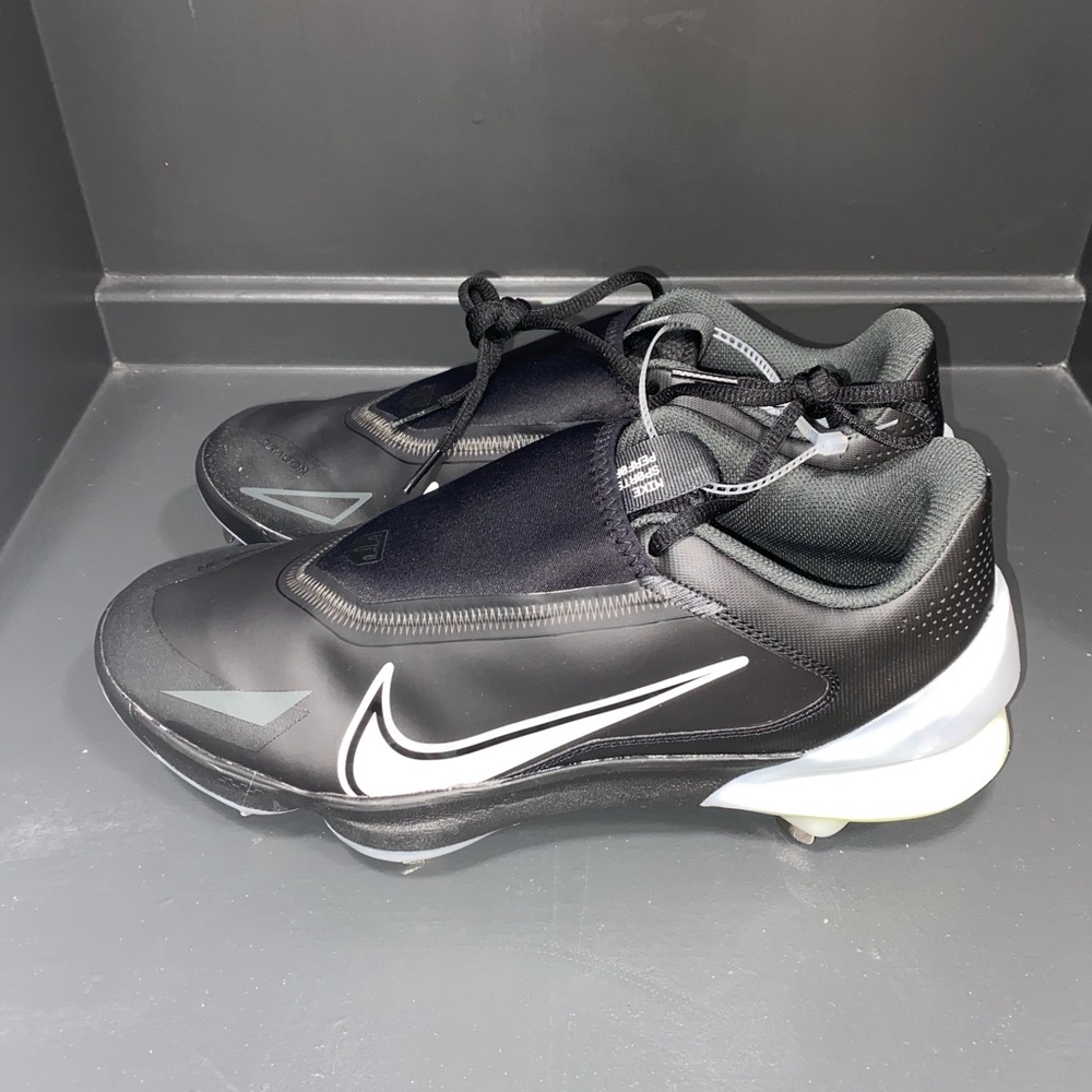 Nike Force Zoom Trout 8 Pro
